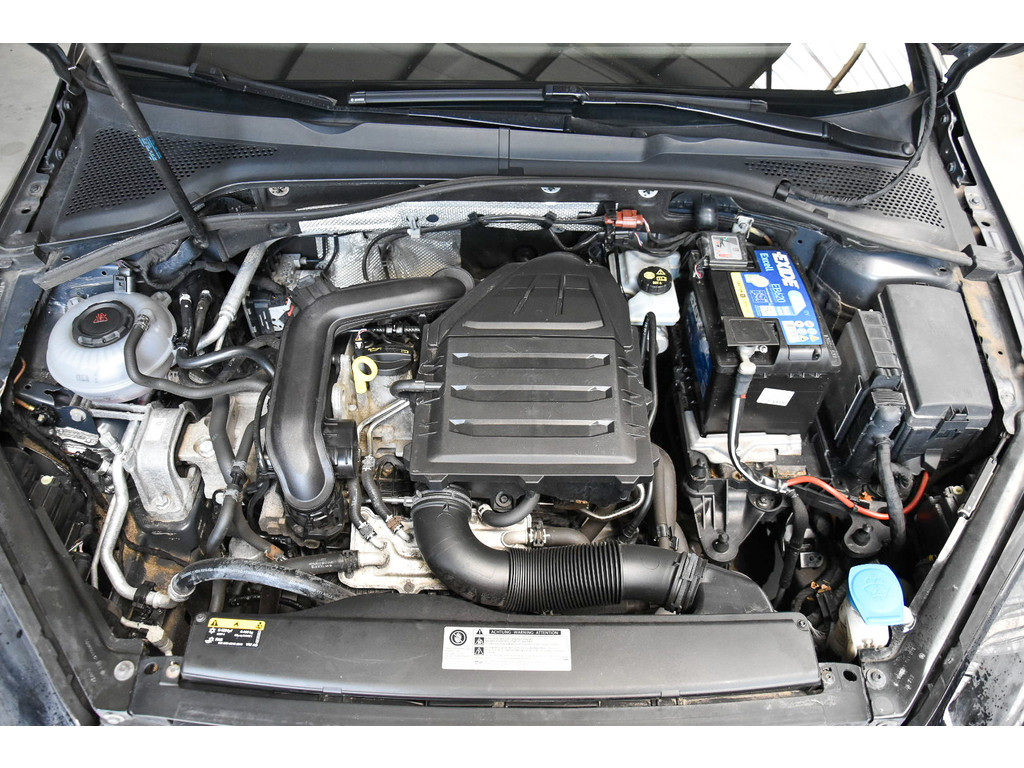 47124689-33.jpg